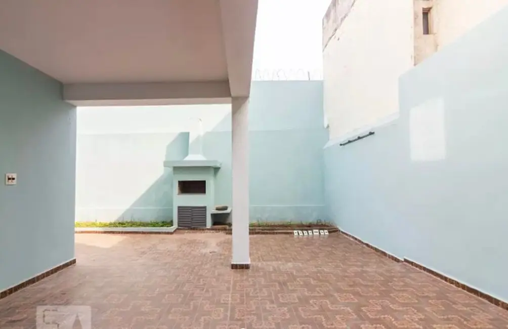 Casa com 3 quartos à venda e para alugar, 300m2 em Vila Campesina, Osasco - SP - imagem 4 Foto 4 de Casa com 3 quartos à venda e para alugar, 300m2 em Vila Campesina, Osasco - SP