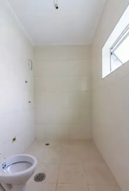 Casa com 3 quartos à venda e para alugar, 300m2 em Vila Campesina, Osasco - SP - imagem 9 Foto 9 de Casa com 3 quartos à venda e para alugar, 300m2 em Vila Campesina, Osasco - SP