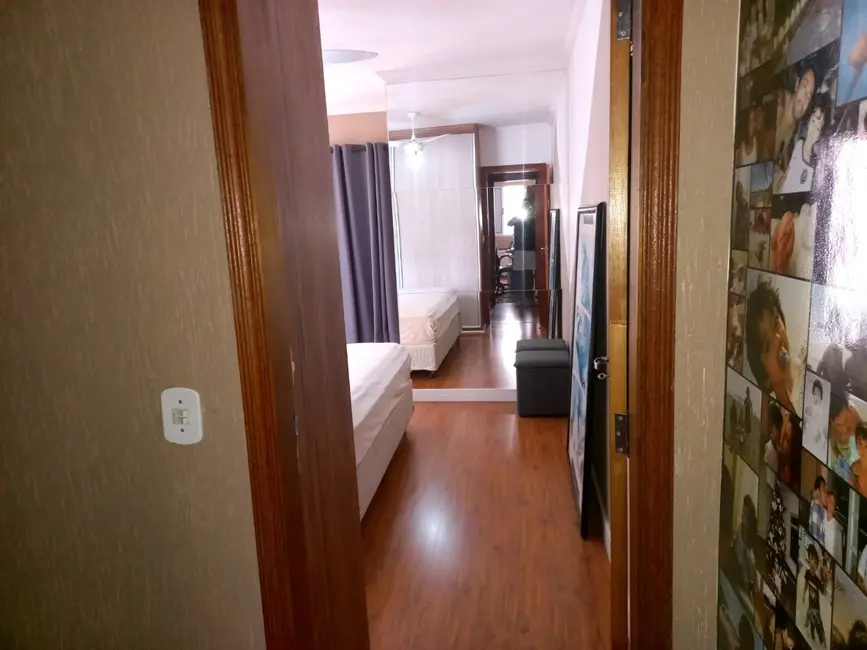Foto 2 de Casa com 2 quartos à venda, 175m2 em Jaraguá, São Paulo - SP