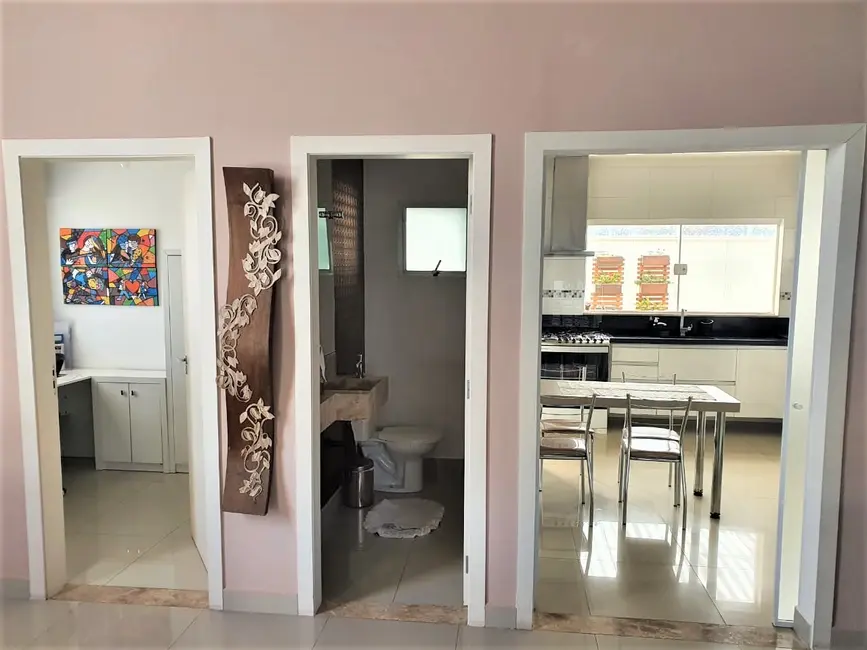 Casa de Condomínio com 4 quartos à venda, 360m2 em Vargem Grande Paulista - SP - imagem 5 Foto 5 de Casa de Condomínio com 4 quartos à venda, 360m2 em Vargem Grande Paulista - SP