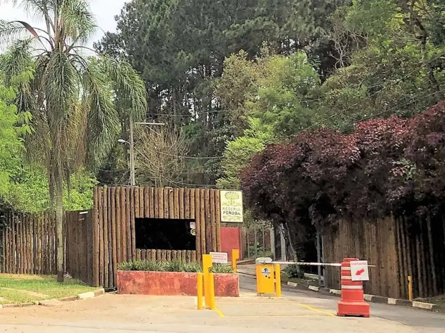 Foto 6 de Casa de Condomínio com 3 quartos à venda, 373m2 em Chácaras do Peroba, Jandira - SP