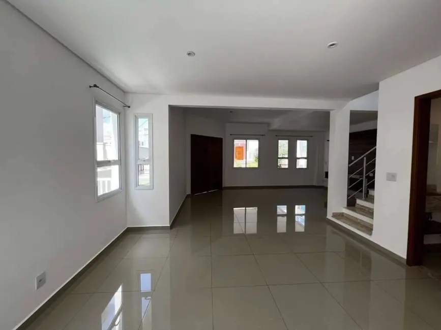 Foto 5 de Casa de Condomínio com 3 quartos à venda, 192m2 em Moinho Velho, Cotia - SP