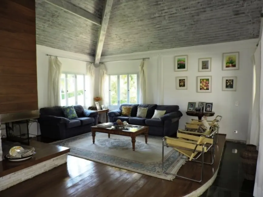 Foto 7 de Casa de Condomínio com 3 quartos à venda, 400m2 em Residencial Euroville, Carapicuiba - SP