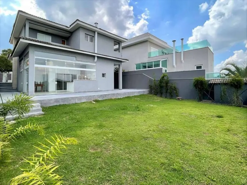 Foto 3 de Casa de Condomínio com 3 quartos à venda, 272m2 em Moinho Velho, Cotia - SP