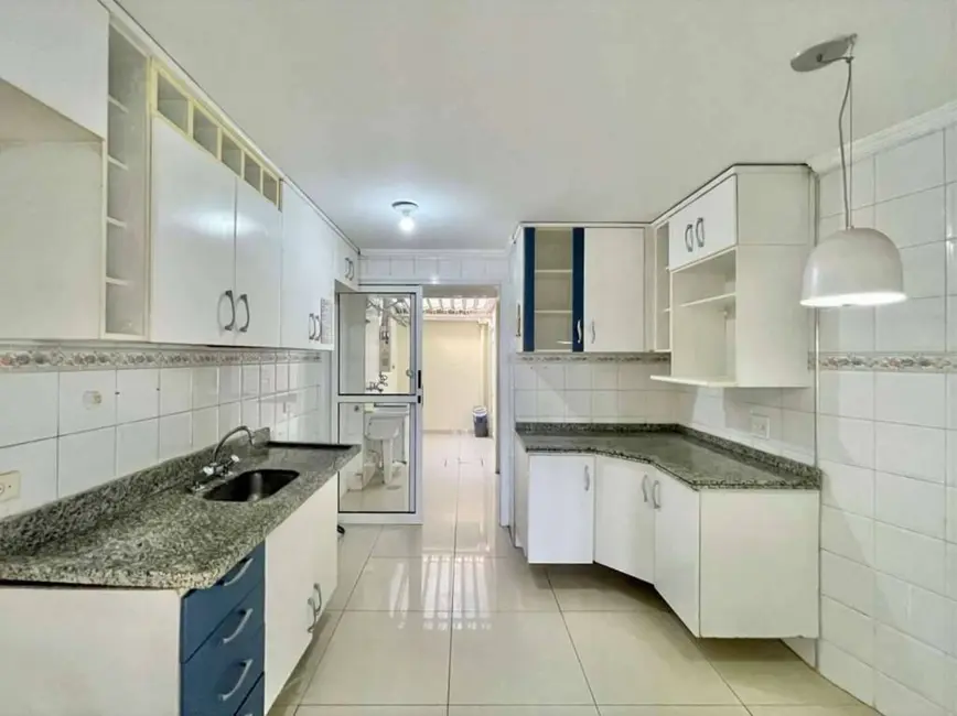 Foto 9 de Casa de Condomínio com 3 quartos à venda, 212m2 em Chácara Pavoeiro, Cotia - SP