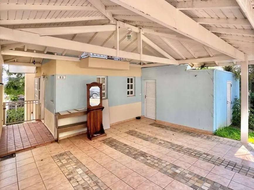 Foto 3 de Casa de Condomínio com 3 quartos à venda, 212m2 em Chácara Pavoeiro, Cotia - SP