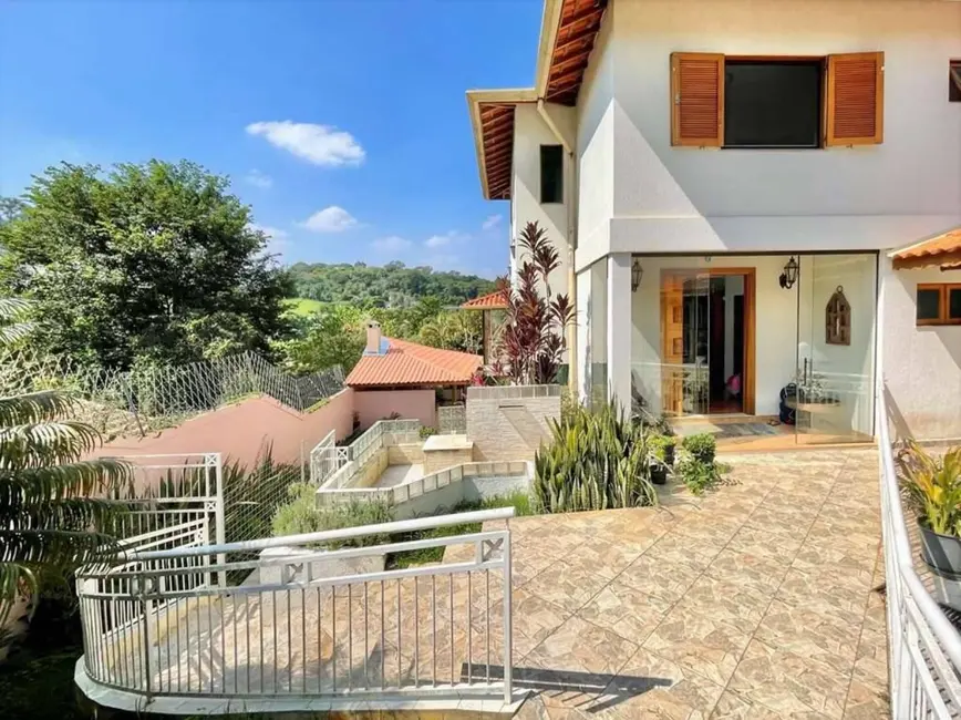 Casa de Condomínio com 3 quartos à venda, 358m2 em Chácara das Paineiras, Carapicuiba - SP - imagem 5 Foto 5 de Casa de Condomínio com 3 quartos à venda, 358m2 em Chácara das Paineiras, Carapicuiba - SP