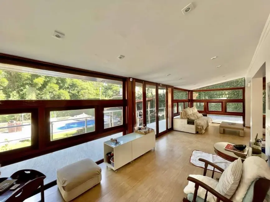 Foto 9 de Casa de Condomínio com 4 quartos à venda, 500m2 em Paisagem Renoir, Cotia - SP