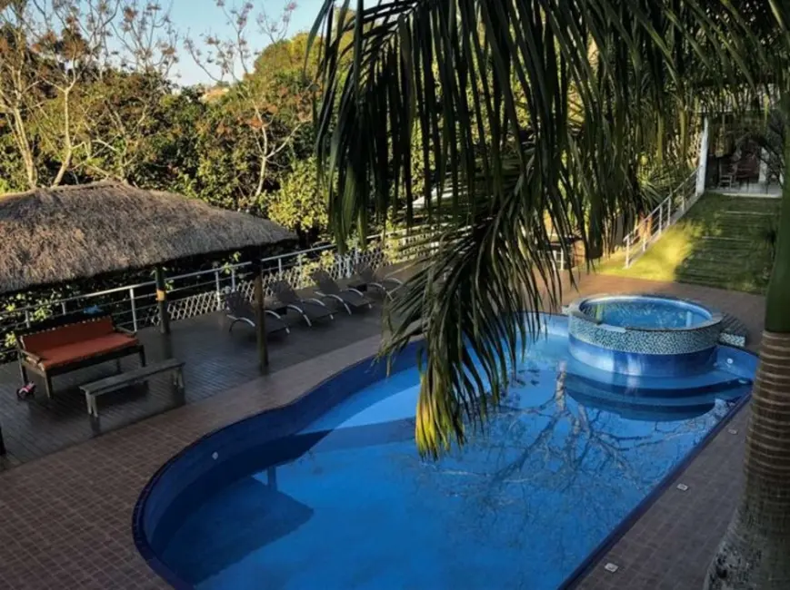 Foto 3 de Casa com 5 quartos para alugar, 890m2 em Chácara Santa Lúcia, Carapicuiba - SP