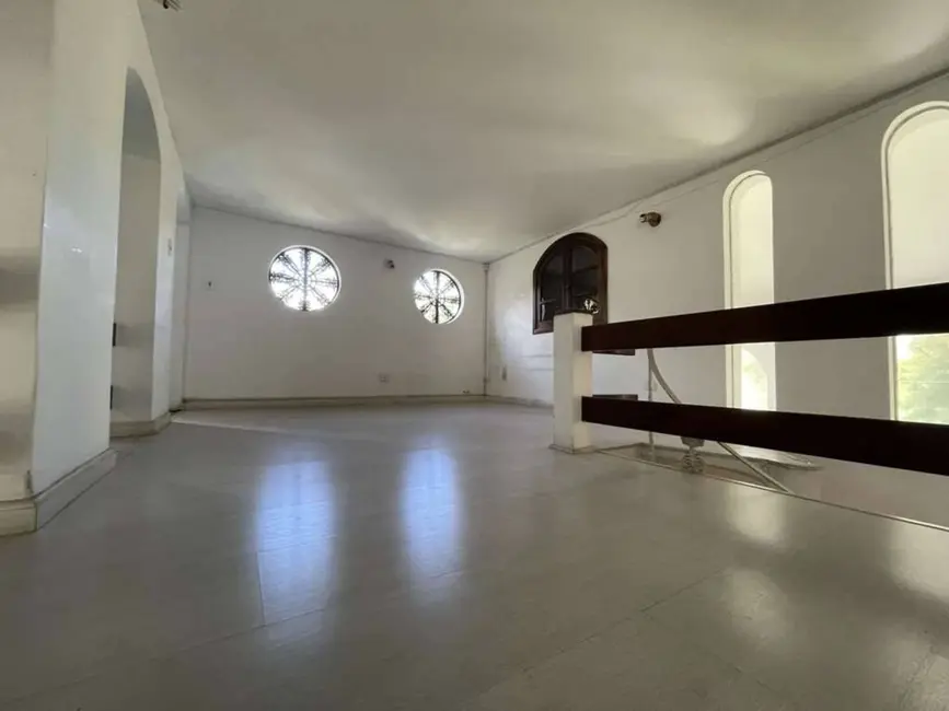 Foto 9 de Casa com 8 quartos para alugar, 1100m2 em Vila Santo Antônio, Cotia - SP