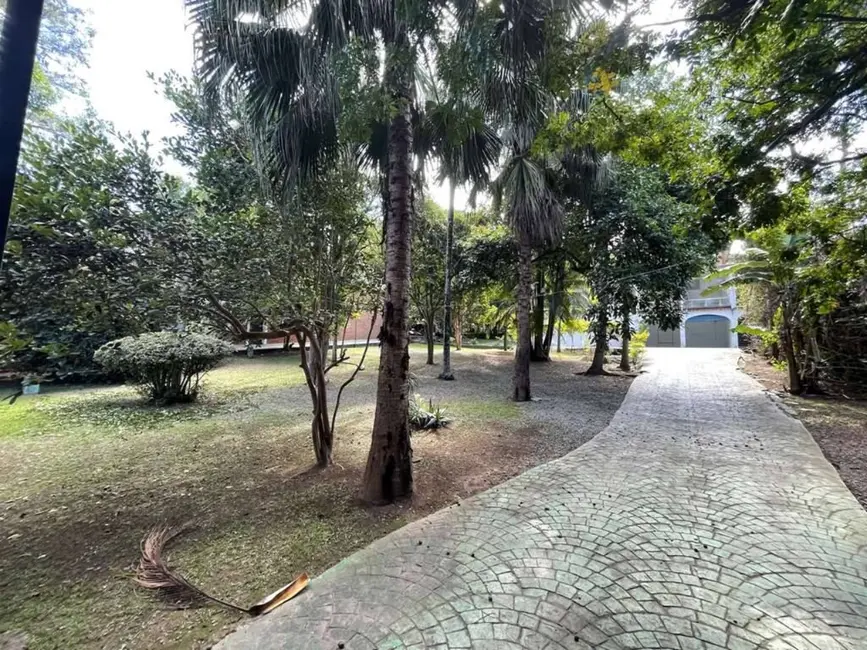 Foto 4 de Casa com 8 quartos para alugar, 1100m2 em Vila Santo Antônio, Cotia - SP