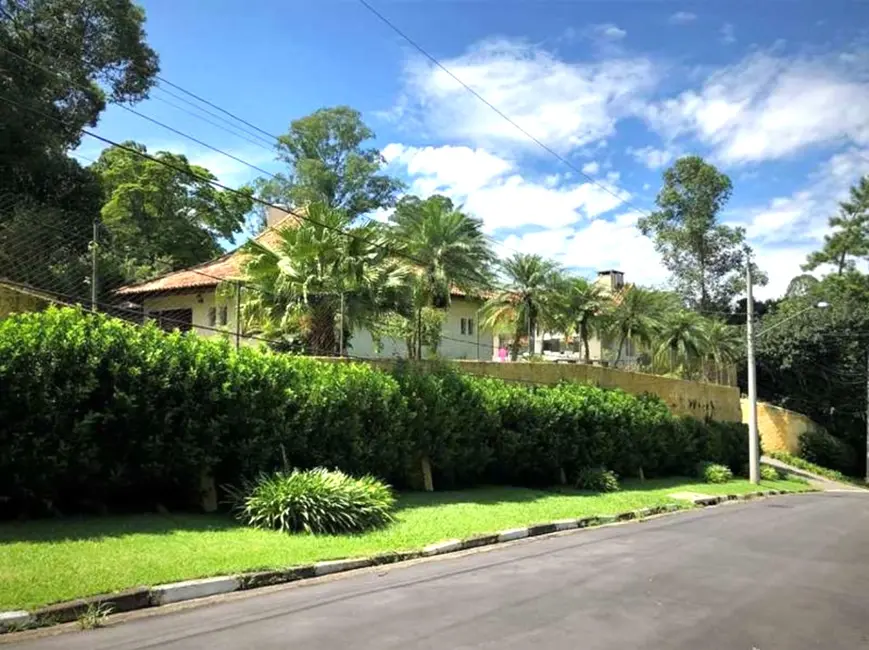 Foto 1 de Casa com 4 quartos para alugar, 578m2 em Chácara Granja Velha, Cotia, SP