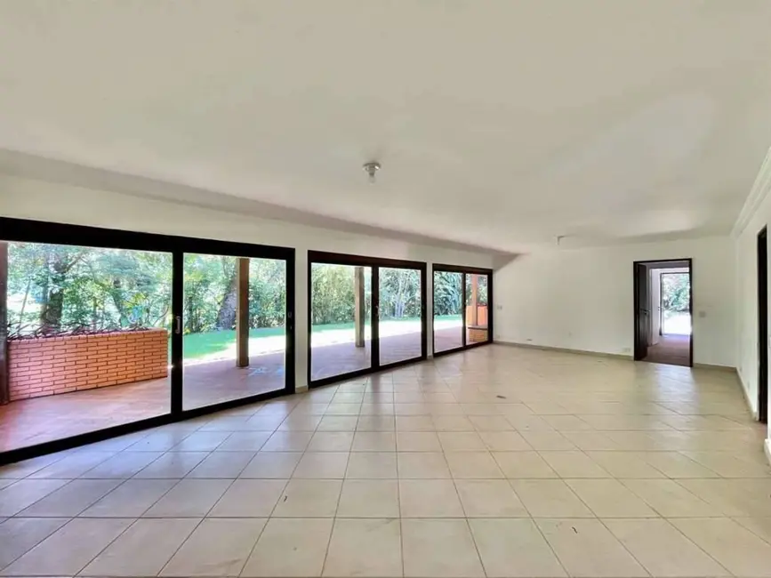 Foto 3 de Casa de Condomínio com 7 quartos à venda, 610m2 em Vila Caputera, Mogi Das Cruzes - SP