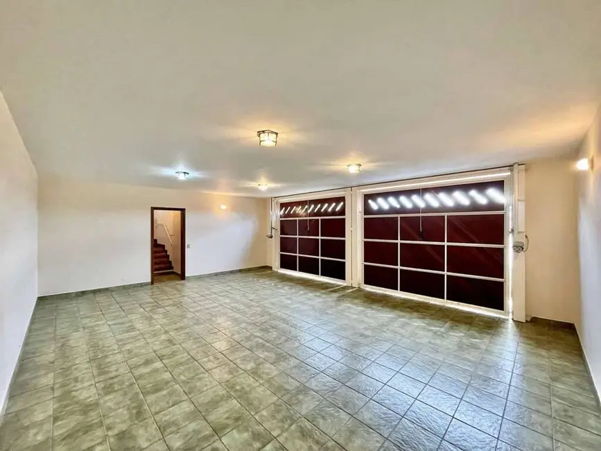 Casa de Condomínio com 4 quartos à venda, 357m2 em Vila Diva, Carapicuiba - SP - imagem 9 Foto 9 de Casa de Condomínio com 4 quartos à venda, 357m2 em Vila Diva, Carapicuiba - SP