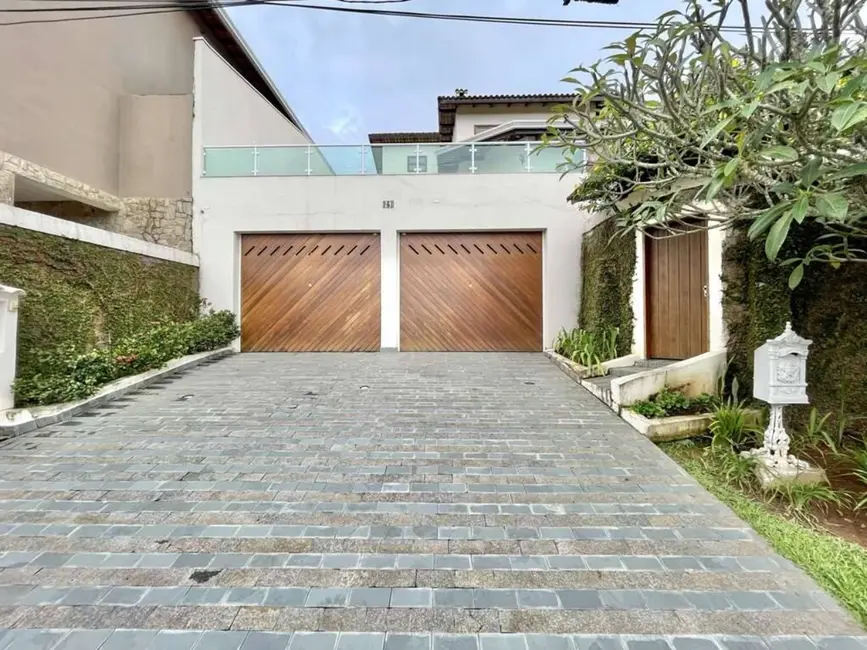 Casa de Condomínio com 4 quartos à venda, 357m2 em Vila Diva, Carapicuiba - SP - imagem 4 Foto 4 de Casa de Condomínio com 4 quartos à venda, 357m2 em Vila Diva, Carapicuiba - SP
