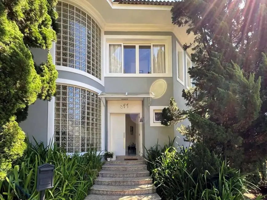 Casa com 4 quartos à venda, 421m2 em São Paulo II, Cotia - SP - imagem 5 Foto 5 de Casa com 4 quartos à venda, 421m2 em São Paulo II, Cotia - SP