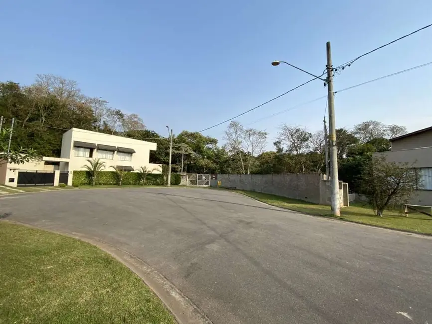 Foto 1 de Terreno / Lote à venda, 623m2 em Chácara Moinho Velho, Carapicuiba - SP