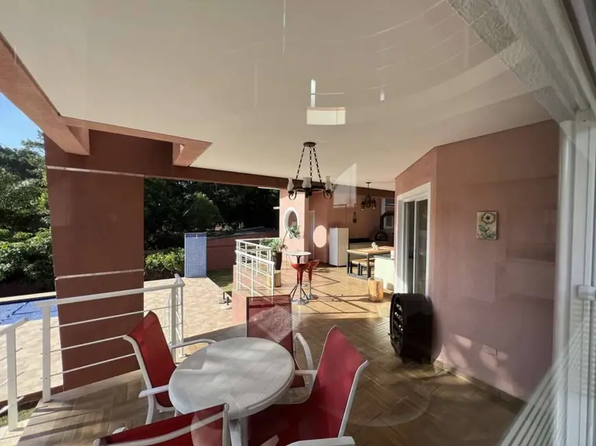 Casa de Condomínio com 4 quartos à venda, 620m2 em Chácara de La Rocca, Carapicuiba - SP - imagem 7 Foto 7 de Casa de Condomínio com 4 quartos à venda, 620m2 em Chácara de La Rocca, Carapicuiba - SP