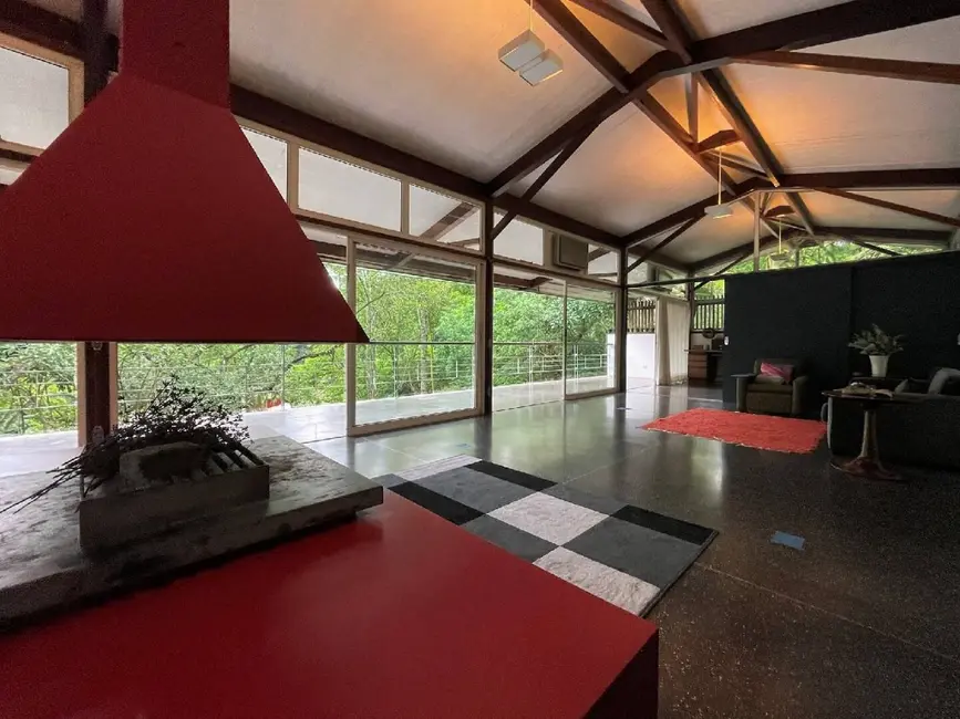 Casa de Condomínio com 3 quartos à venda, 380m2 em Chácara do Refúgio, Carapicuiba - SP - imagem 7 Foto 7 de Casa de Condomínio com 3 quartos à venda, 380m2 em Chácara do Refúgio, Carapicuiba - SP