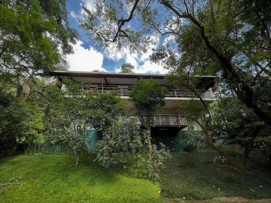 Foto 1 de Casa de Condomínio com 3 quartos à venda, 380m2 em Chácara do Refúgio, Carapicuiba - SP