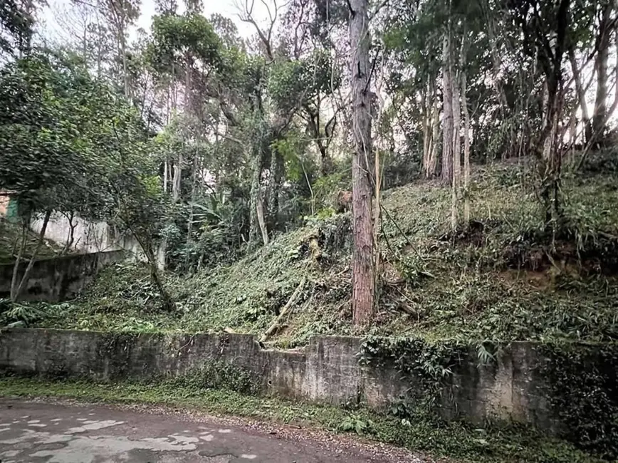 Foto 1 de Terreno / Lote à venda, 571m2 em Chácara São João, Carapicuiba - SP