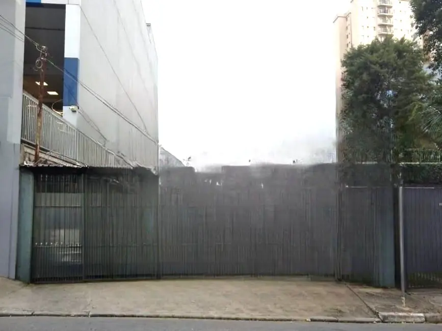 Foto 1 de Terreno / Lote à venda, 440m2 em Vila Yara, Osasco - SP