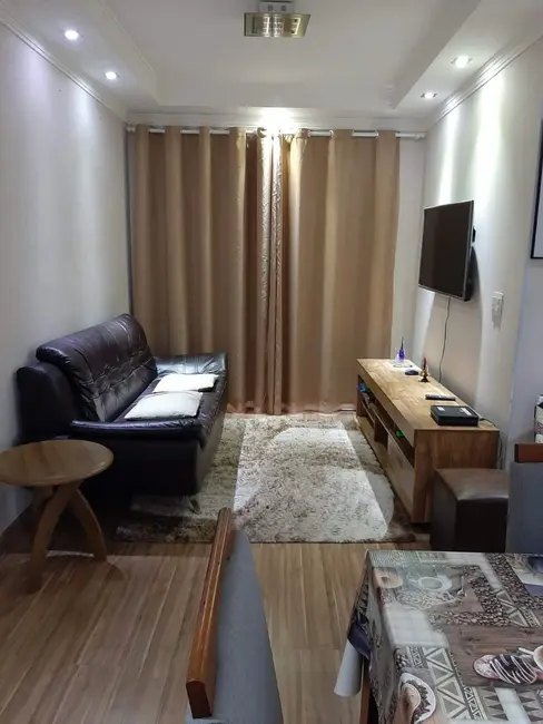 Apartamento com 2 quartos à venda, 54m2 em Vila Santa Terezinha, Carapicuiba - SP - imagem 4 Foto 4 de Apartamento com 2 quartos à venda, 54m2 em Vila Santa Terezinha, Carapicuiba - SP