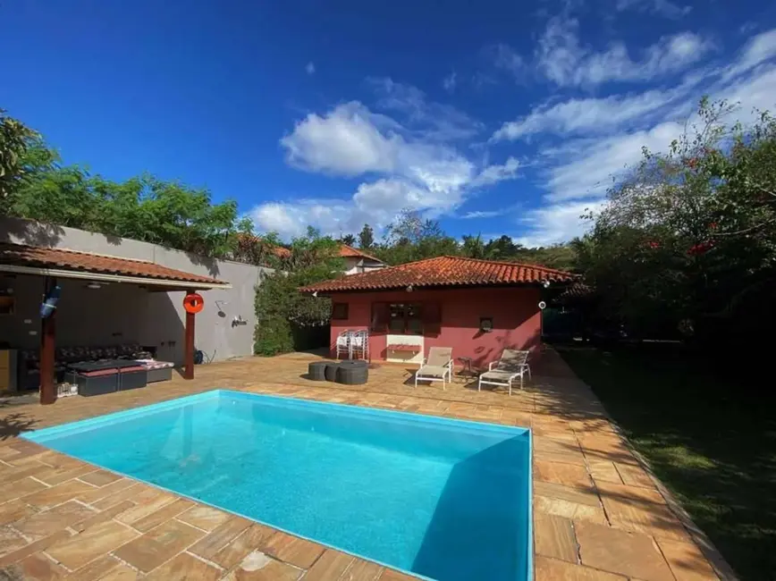 Foto 1 de Casa de Condomínio com 3 quartos à venda, 285m2 em Chácara Vale do Rio Cotia, Carapicuiba - SP