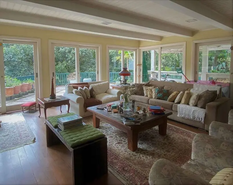 Foto 3 de Casa com 4 quartos à venda, 562m2 em Chácara Santa Lúcia dos Ypes, Carapicuiba - SP