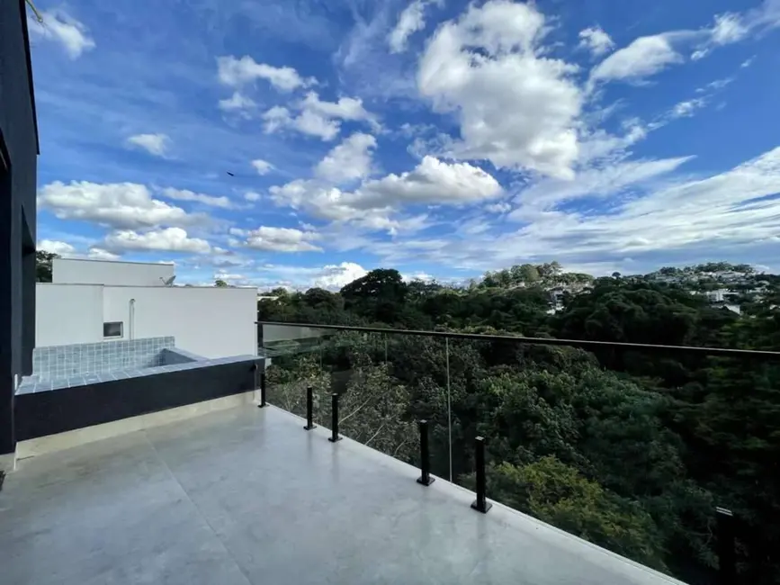 Casa de Condomínio com 4 quartos à venda, 400m2 em Golf Gardens, Carapicuiba - SP - imagem 9 Foto 9 de Casa de Condomínio com 4 quartos à venda, 400m2 em Golf Gardens, Carapicuiba - SP