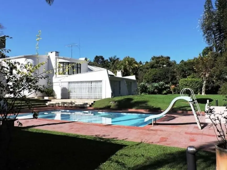 Casa de Condomínio com 5 quartos à venda, 804m2 em Chácara de La Rocca, Carapicuiba - SP - imagem 3 Foto 3 de Casa de Condomínio com 5 quartos à venda, 804m2 em Chácara de La Rocca, Carapicuiba - SP