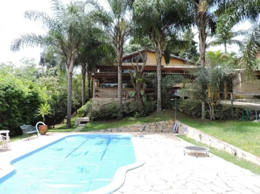 Foto 1 de Casa com 5 quartos à venda, 530m2 em Chácara Vale do Rio Cotia, Carapicuiba - SP