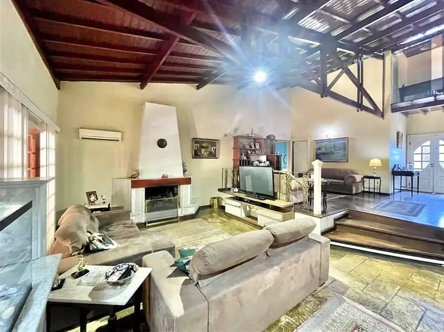 Casa com 4 quartos à venda, 363m2 em Nova Fazendinha, Carapicuiba - SP - imagem 9 Foto 9 de Casa com 4 quartos à venda, 363m2 em Nova Fazendinha, Carapicuiba - SP