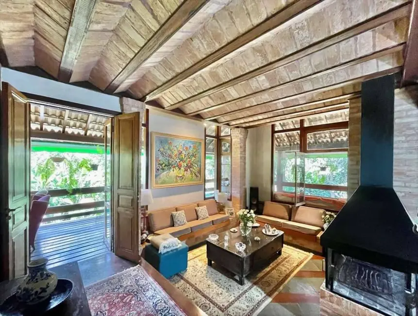 Casa de Condomínio com 3 quartos à venda, 364m2 em Chácara Santa Lúcia dos Ypes, Carapicuiba - SP - imagem 5 Foto 5 de Casa de Condomínio com 3 quartos à venda, 364m2 em Chácara Santa Lúcia dos Ypes, Carapicuiba - SP
