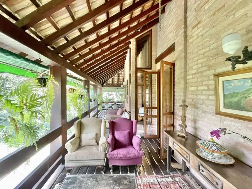Casa de Condomínio com 3 quartos à venda, 364m2 em Chácara Santa Lúcia dos Ypes, Carapicuiba - SP - imagem 7 Foto 7 de Casa de Condomínio com 3 quartos à venda, 364m2 em Chácara Santa Lúcia dos Ypes, Carapicuiba - SP