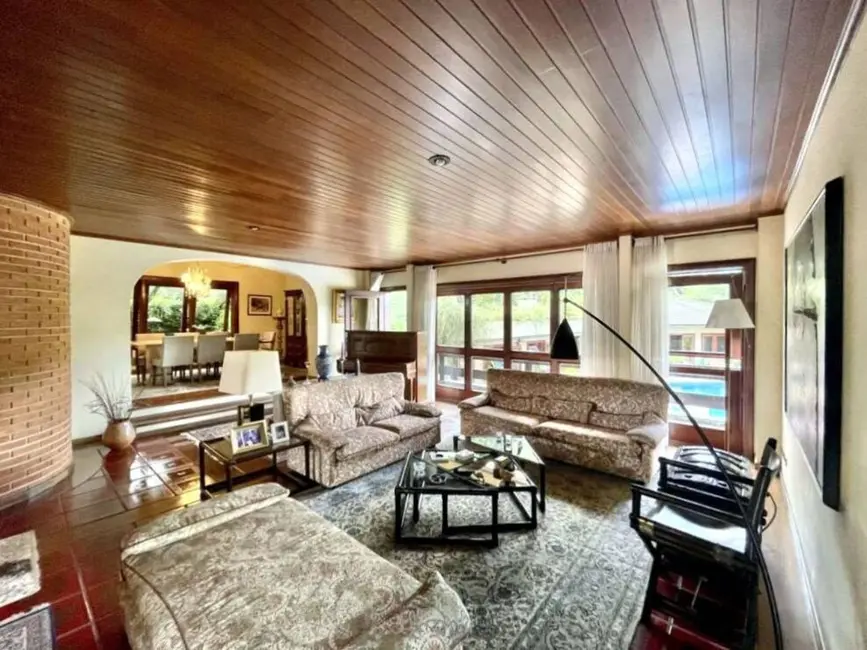 Casa de Condomínio com 5 quartos à venda, 1093m2 em Palos Verdes, Carapicuiba - SP - imagem 9 Foto 9 de Casa de Condomínio com 5 quartos à venda, 1093m2 em Palos Verdes, Carapicuiba - SP