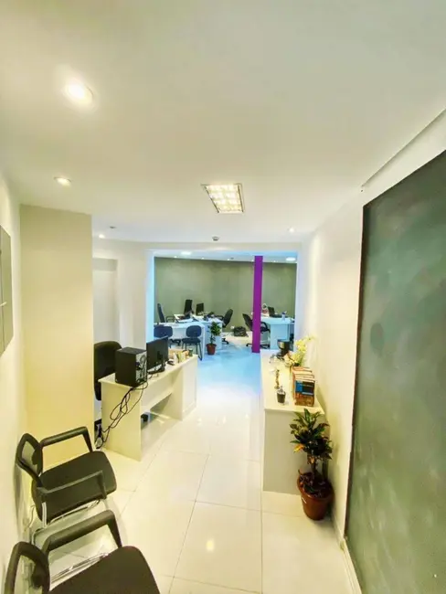 Foto 7 de Sala Comercial à venda, 115m2 em Jardim Lambreta, Cotia - SP