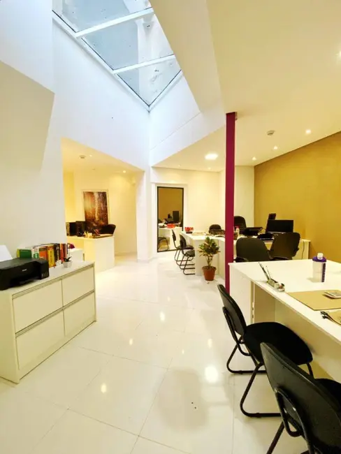 Foto 4 de Sala Comercial à venda, 115m2 em Jardim Lambreta, Cotia - SP