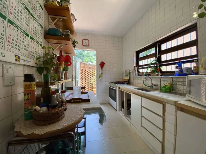 Foto 8 de Casa com 4 quartos à venda, 210m2 em Jardim Peri Peri, São Paulo - SP