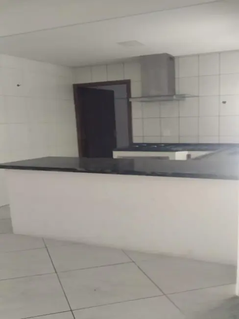 Foto 3 de Casa com 4 quartos à venda, 185m2 em Veloso, Osasco - SP
