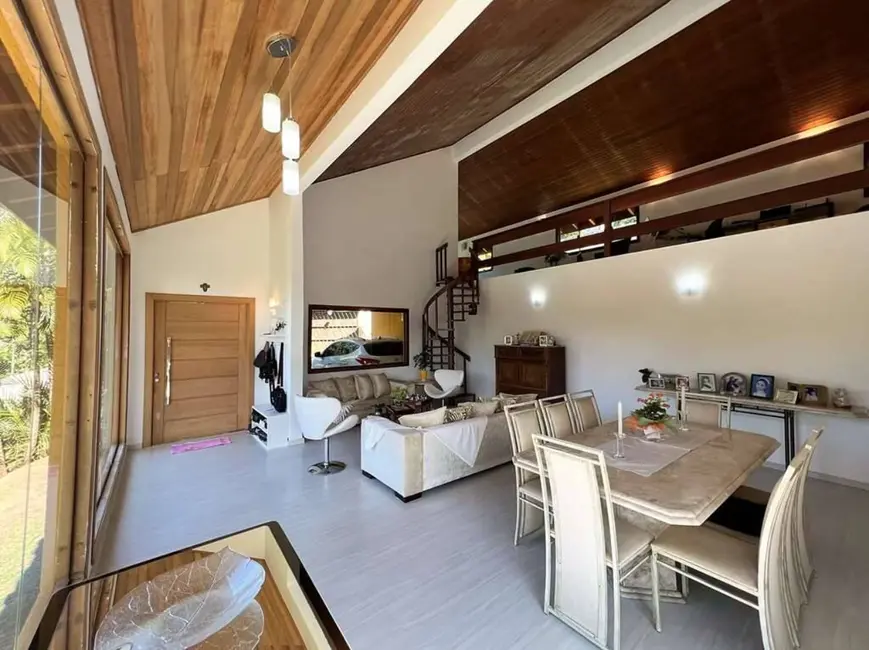 Foto 9 de Casa com 4 quartos à venda, 350m2 em Chácara Santa Lúcia, Carapicuiba - SP