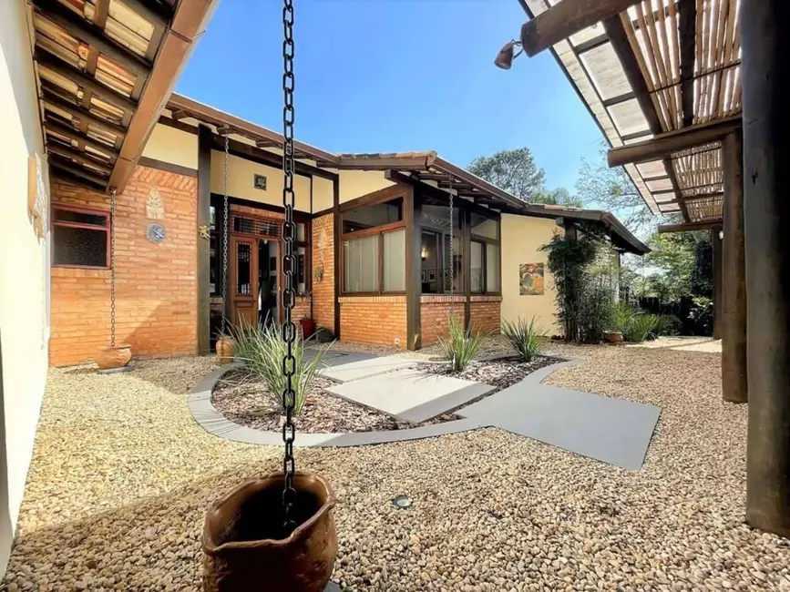 Foto 9 de Casa com 4 quartos à venda, 469m2 em Jardim Mediterrâneo, Cotia - SP