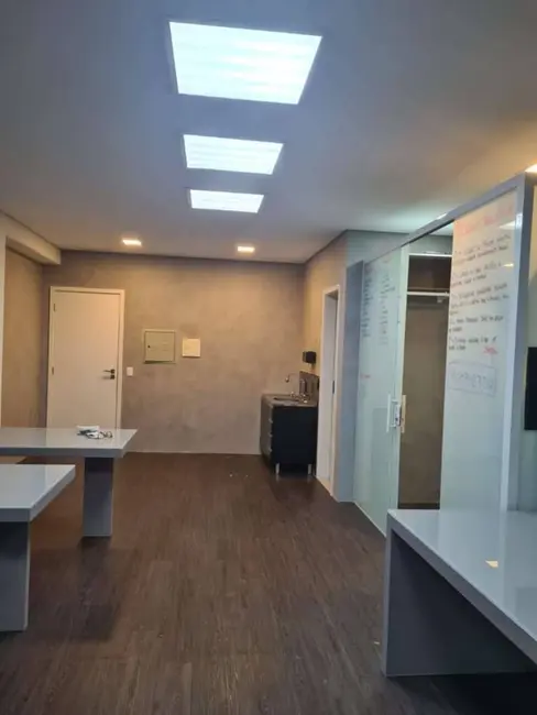 Foto 4 de Sala Comercial para alugar, 44m2 em Lageadinho, Cotia - SP