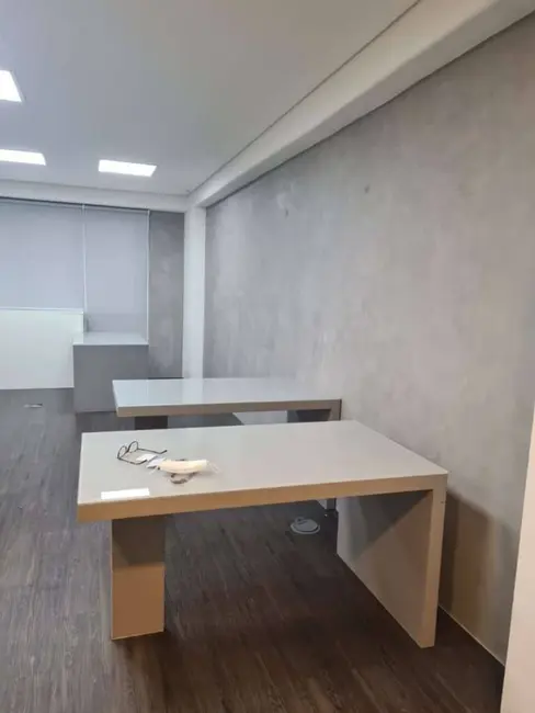 Foto 4 de Sala Comercial à venda, 44m2 em Lageadinho, Cotia - SP