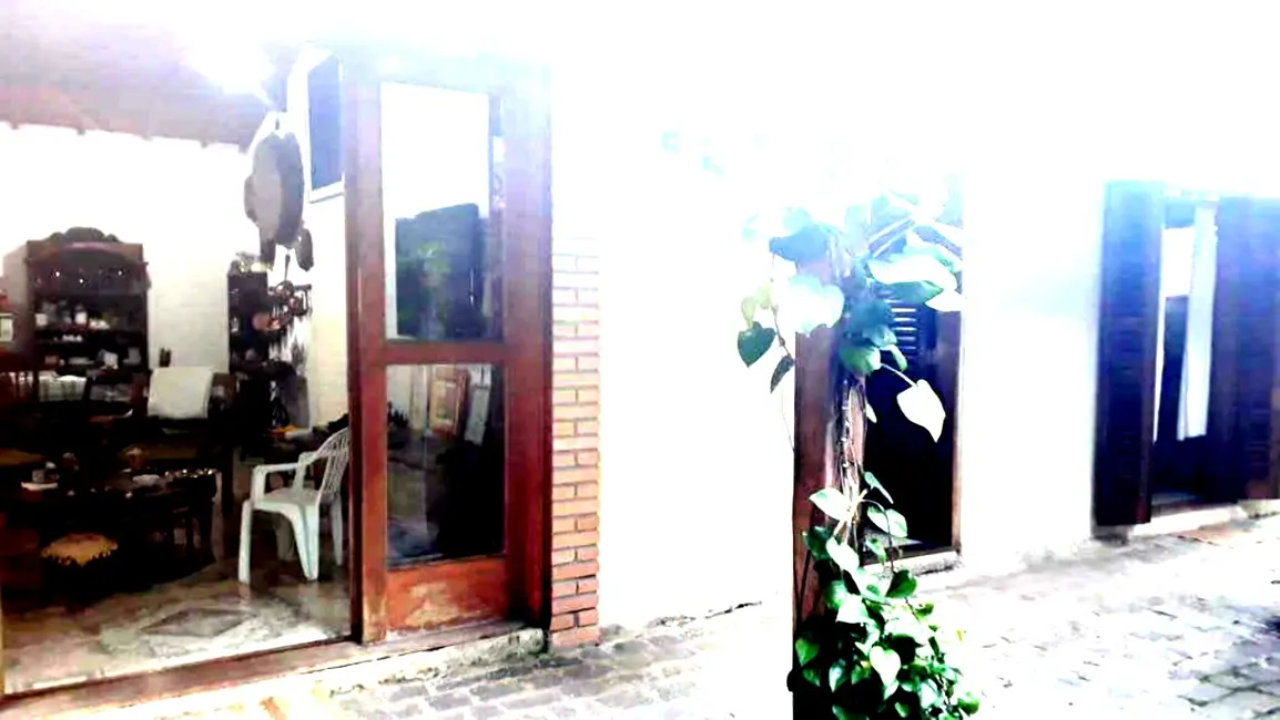 Foto 3 de Casa com 4 quartos à venda, 138m2 em Granja Carneiro Viana, Cotia - SP