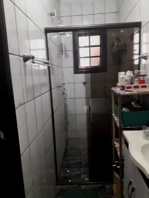 Casa com 3 quartos à venda, 206m2 em Ayrosa, Osasco - SP - imagem 9 Foto 9 de Casa com 3 quartos à venda, 206m2 em Ayrosa, Osasco - SP