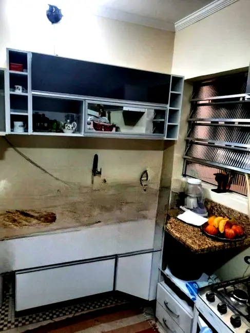 Casa com 3 quartos à venda, 206m2 em Ayrosa, Osasco - SP - imagem 5 Foto 5 de Casa com 3 quartos à venda, 206m2 em Ayrosa, Osasco - SP