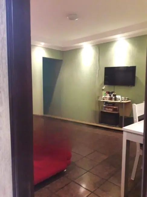 Casa com 3 quartos à venda, 206m2 em Ayrosa, Osasco - SP - imagem 4 Foto 4 de Casa com 3 quartos à venda, 206m2 em Ayrosa, Osasco - SP