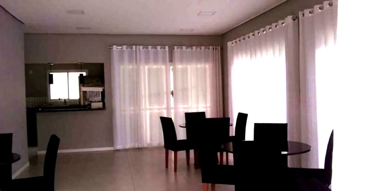 Casa de Condomínio com 2 quartos à venda, 180m2 em Portal Roselândia, Cotia - SP - imagem 5 Foto 5 de Casa de Condomínio com 2 quartos à venda, 180m2 em Portal Roselândia, Cotia - SP