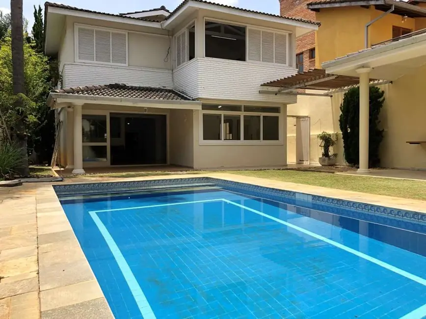 Casa de Condomínio com 4 quartos à venda, 234m2 em São Paulo II, Cotia - SP - imagem 6 Foto 6 de Casa de Condomínio com 4 quartos à venda, 234m2 em São Paulo II, Cotia - SP